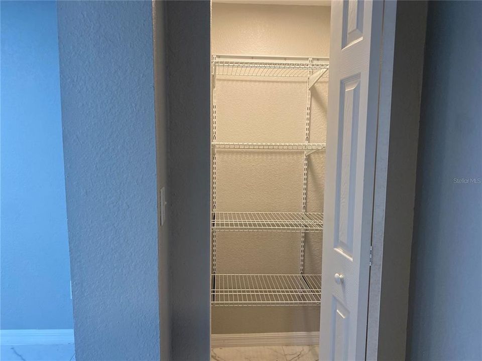 For Rent: $2,400 (4 beds, 2 baths, 1840 Square Feet)