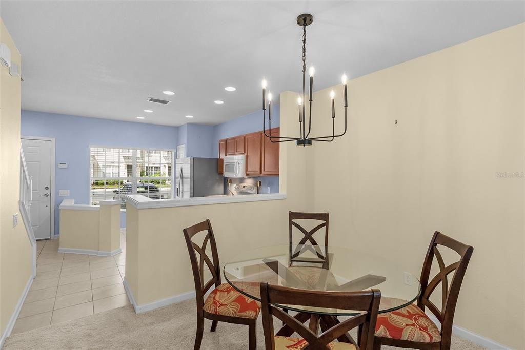 For Sale: $249,000 (2 beds, 2 baths, 1248 Square Feet)