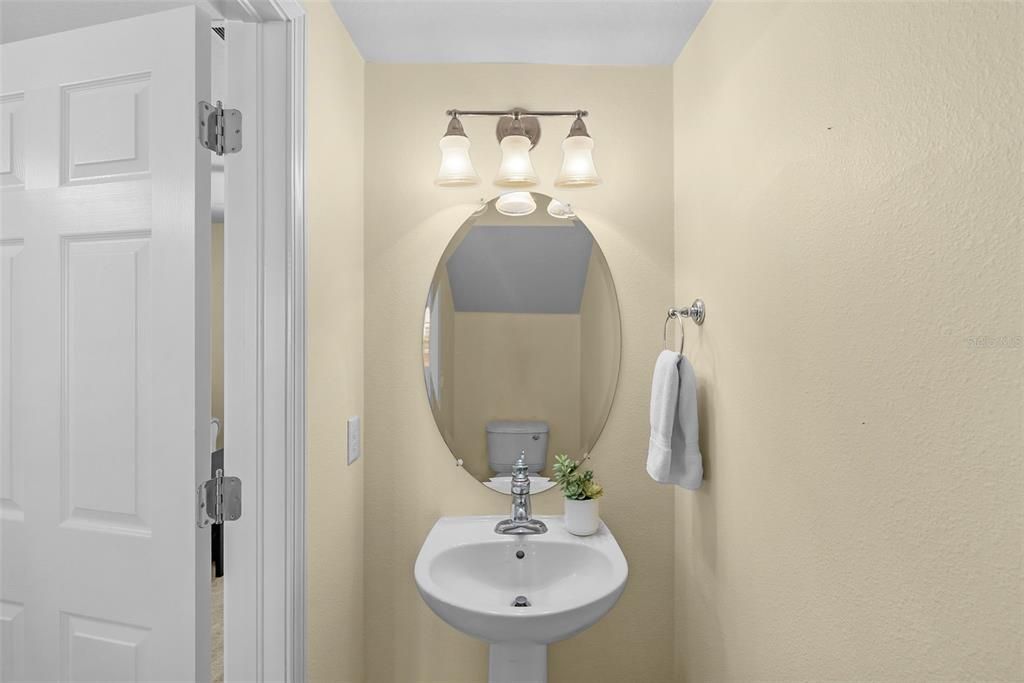 For Sale: $249,000 (2 beds, 2 baths, 1248 Square Feet)