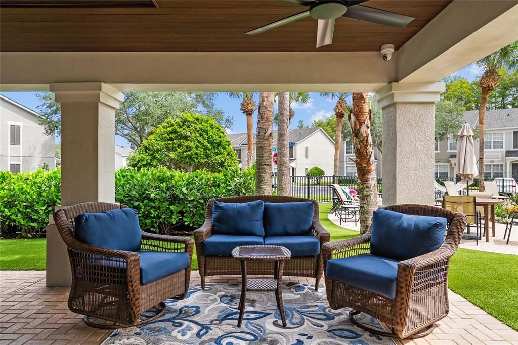 For Sale: $249,000 (2 beds, 2 baths, 1248 Square Feet)