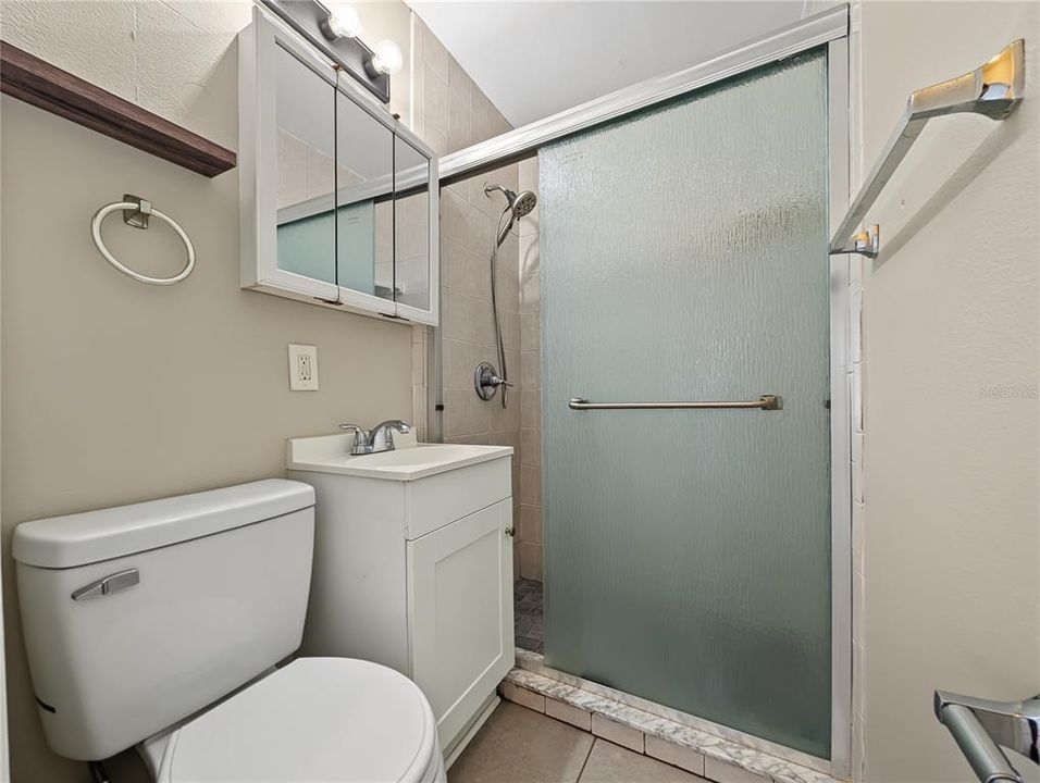 В аренду: $1,795 (3 спален, 2 ванн, 912 Квадратных фут)