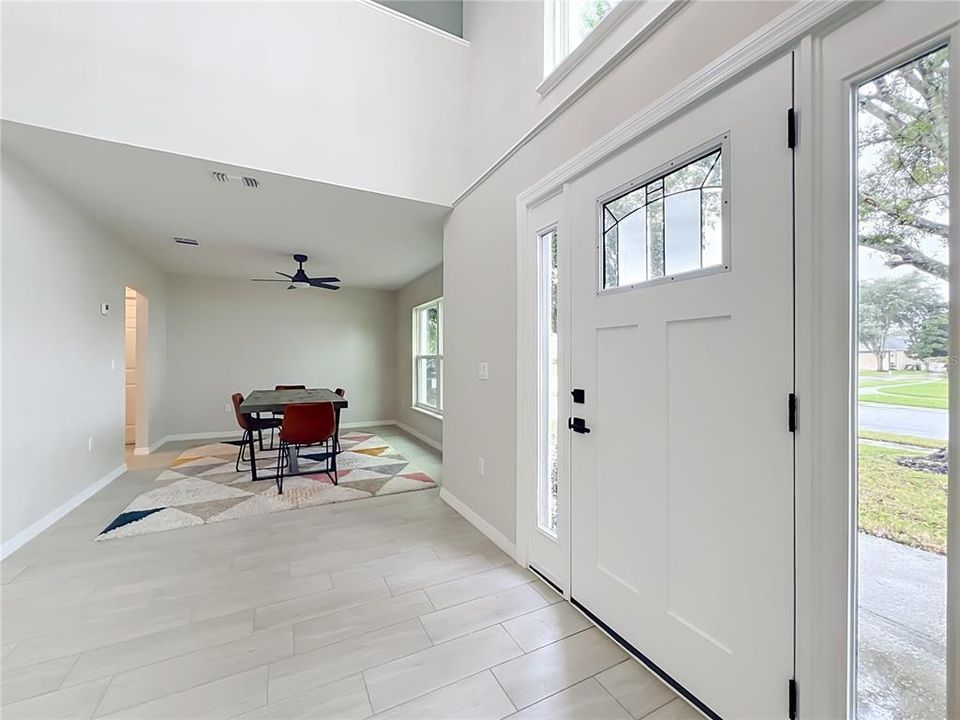 En Venta: $625,000 (5 camas, 2 baños, 3068 Pies cuadrados)