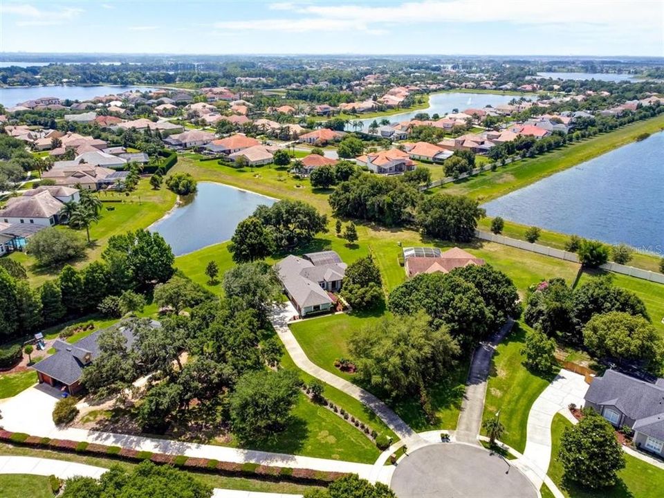 For Rent: $4,195 (4 beds, 3 baths, 2476 Square Feet)