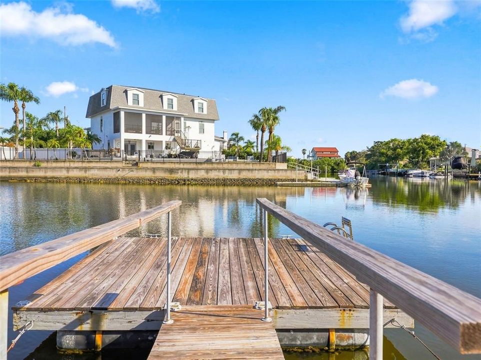 For Sale: $1,147,000 (4 beds, 3 baths, 2909 Square Feet)