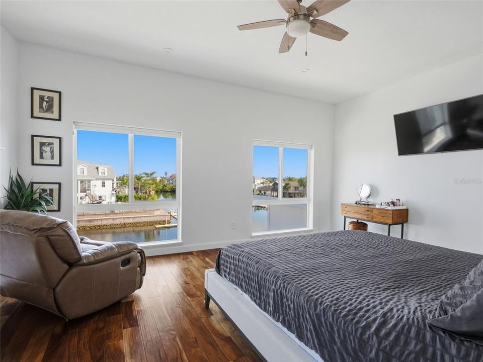 For Sale: $1,147,000 (4 beds, 3 baths, 2909 Square Feet)