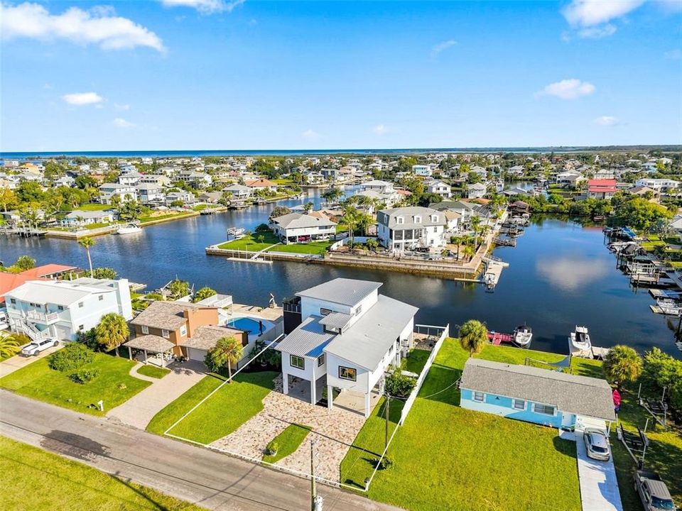 For Sale: $1,147,000 (4 beds, 3 baths, 2909 Square Feet)