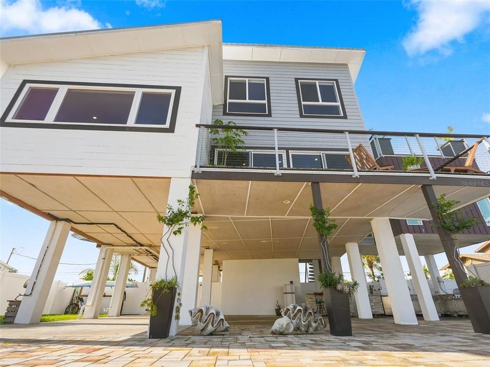 For Sale: $1,147,000 (4 beds, 3 baths, 2909 Square Feet)