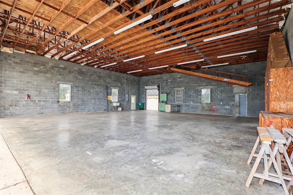 For Sale: $719,000 (4 beds, 2 baths, 2902 Square Feet)