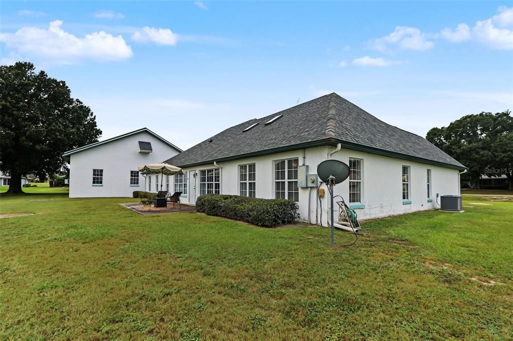 For Sale: $719,000 (4 beds, 2 baths, 2902 Square Feet)