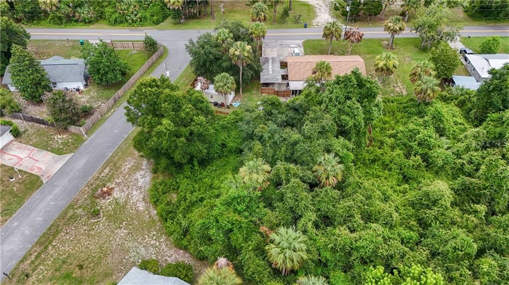 На продажу: $23,000 (0.26 acres)