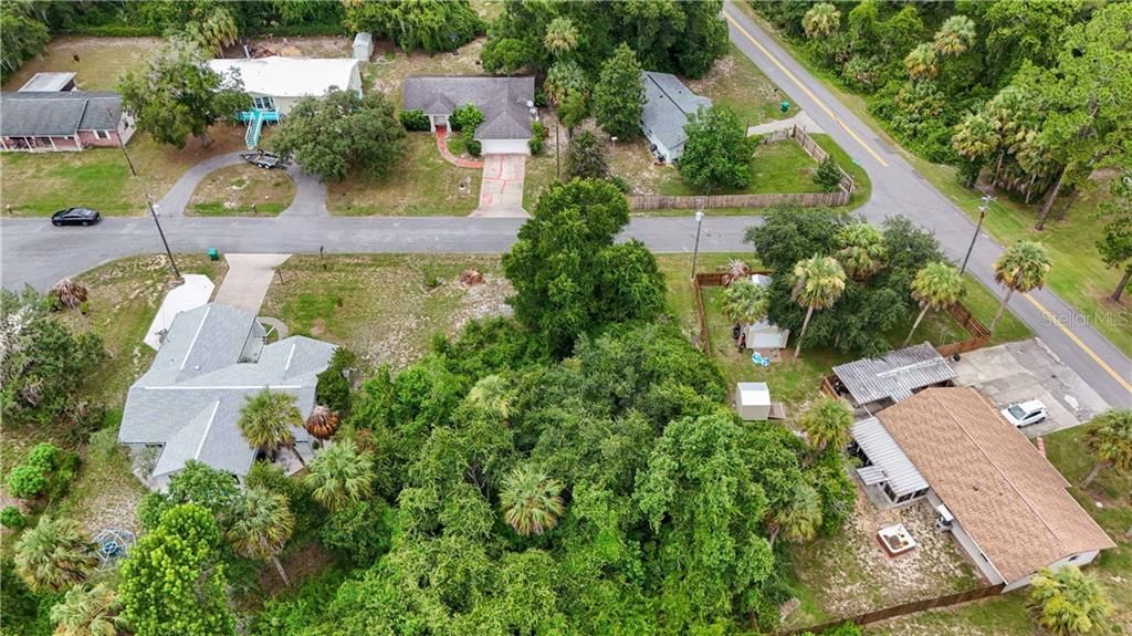 На продажу: $23,000 (0.26 acres)