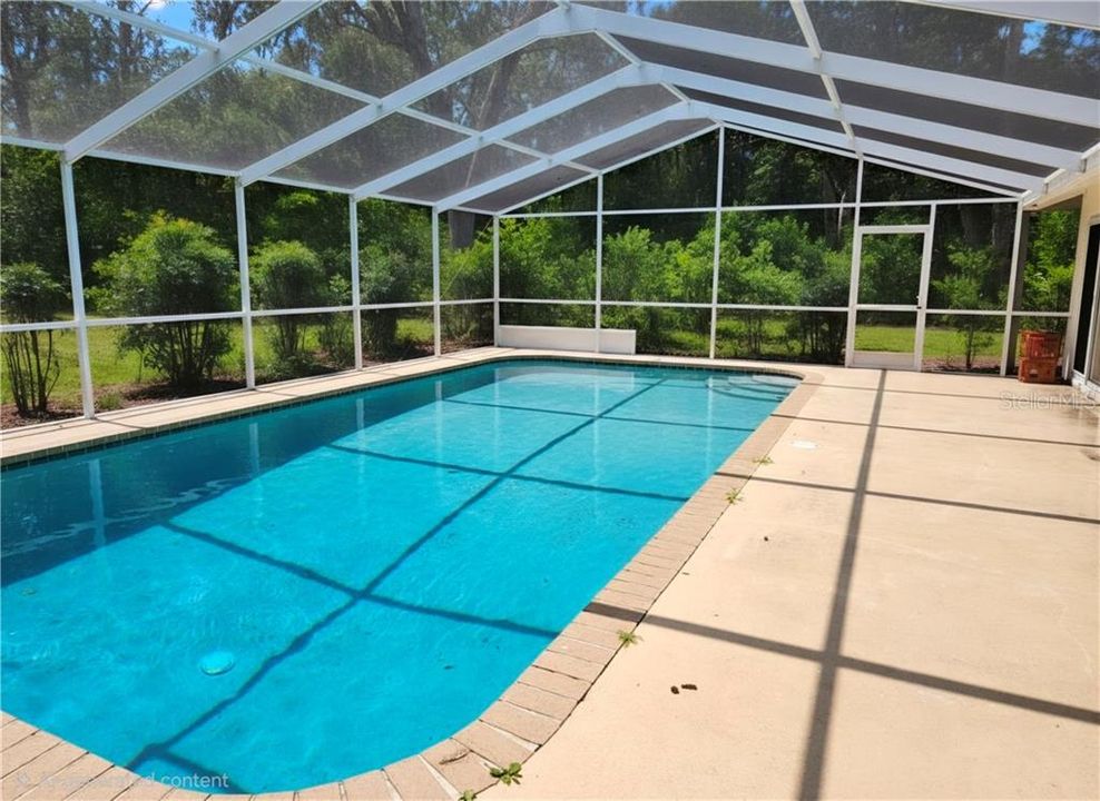 En Venta: $435,000 (3 camas, 2 baños, 2039 Pies cuadrados)