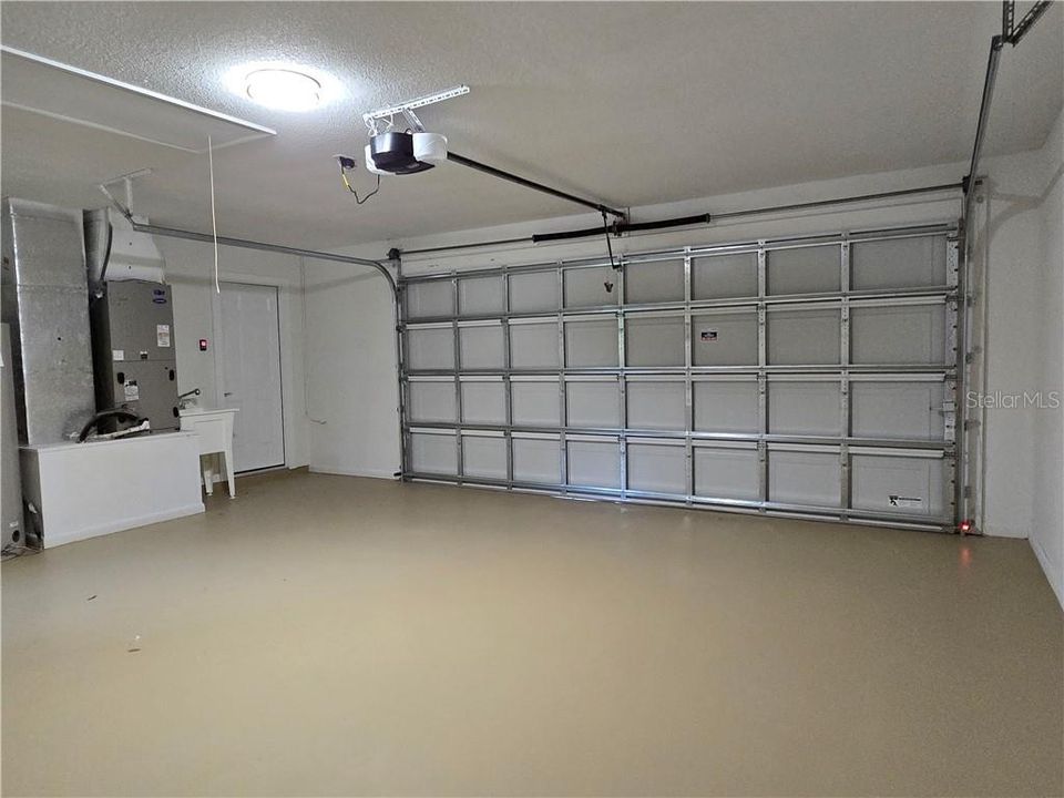 En Venta: $435,000 (3 camas, 2 baños, 2039 Pies cuadrados)