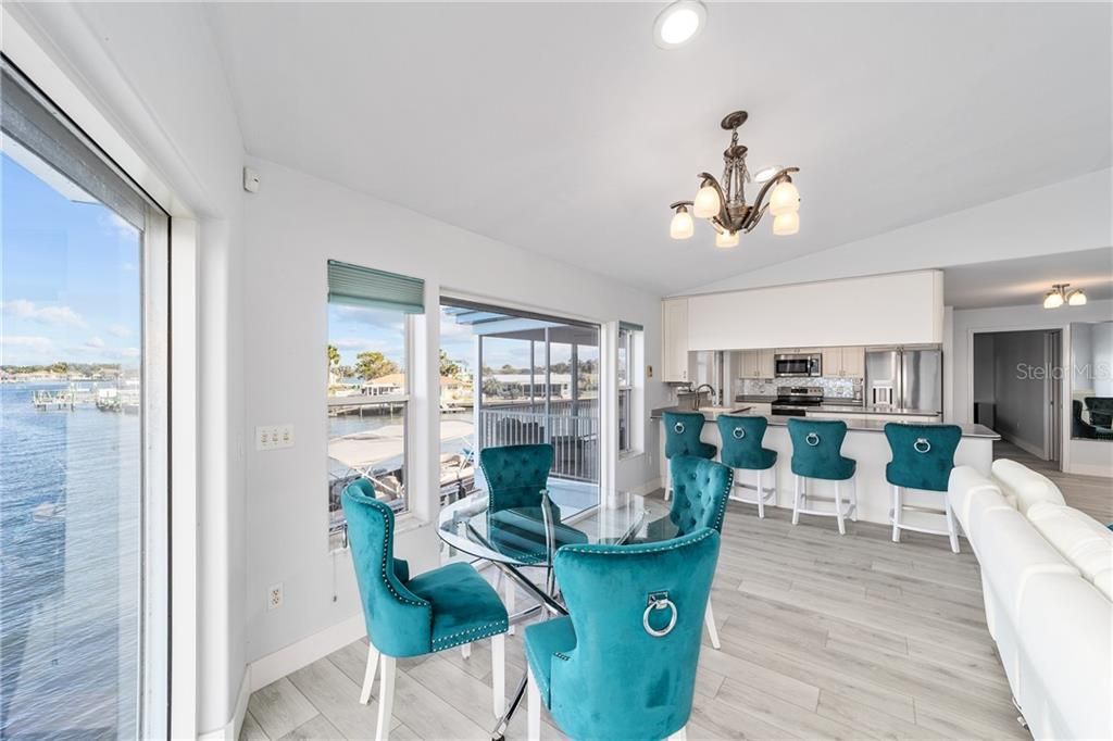 En Venta: $1,450,000 (3 camas, 2 baños, 4382 Pies cuadrados)