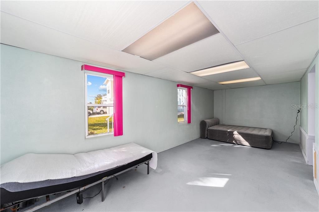 En Venta: $1,450,000 (3 camas, 2 baños, 4382 Pies cuadrados)