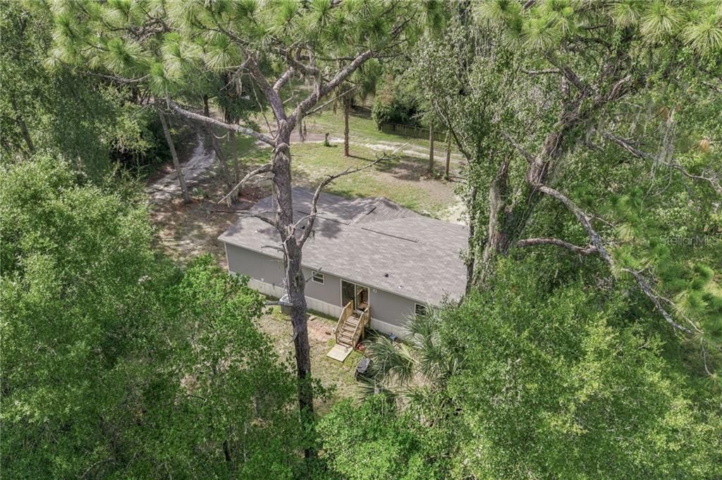 For Sale: $189,900 (3 beds, 2 baths, 1300 Square Feet)