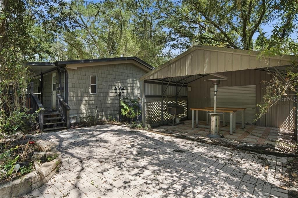For Sale: $260,000 (3 beds, 2 baths, 1512 Square Feet)