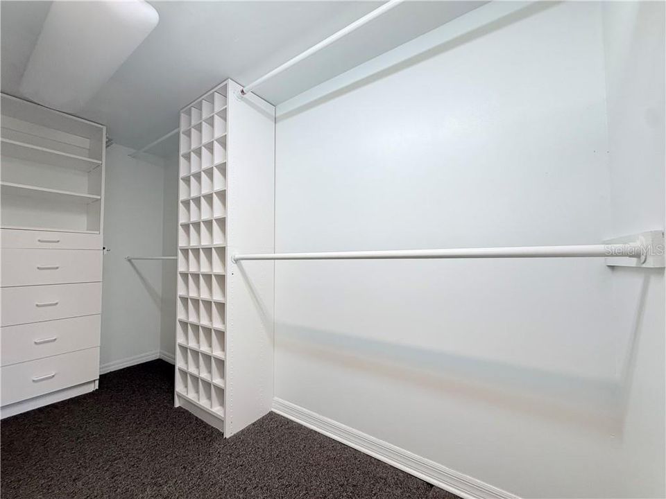 На продажу: $449,000 (3 спален, 2 ванн, 2056 Квадратных фут)