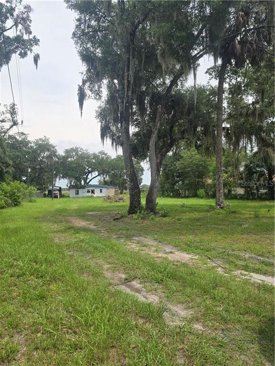En Venta: $194,000 (0.98 acres)