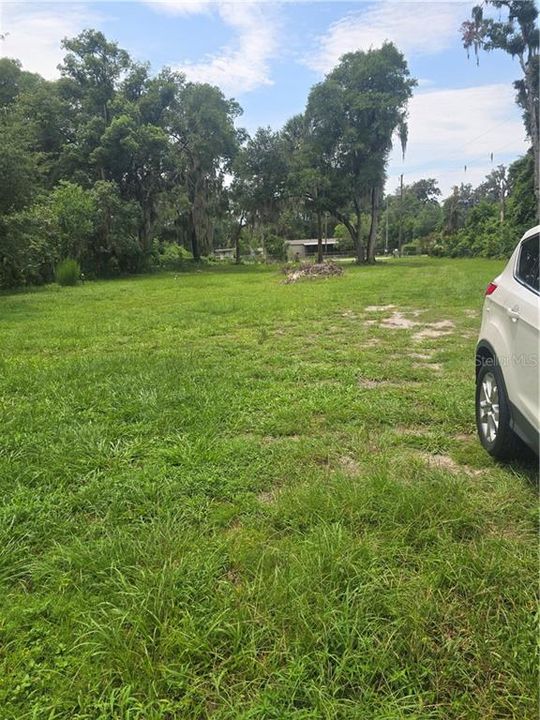 En Venta: $194,000 (0.98 acres)