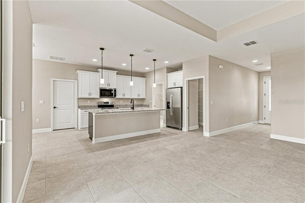 For Sale: $388,500 (3 beds, 2 baths, 1964 Square Feet)