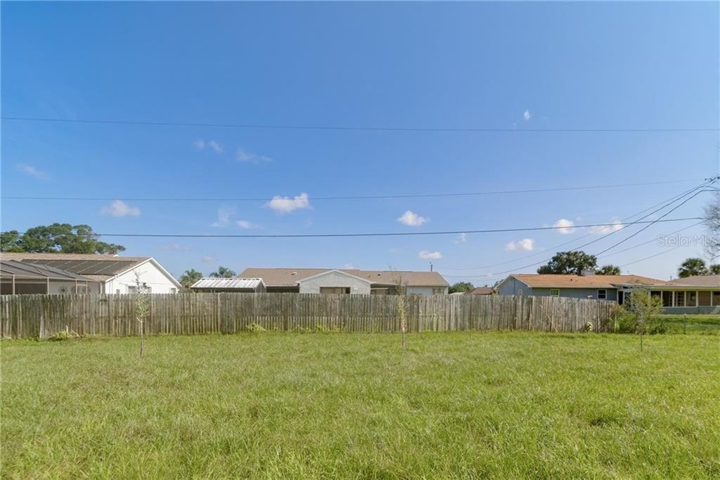 For Sale: $388,500 (3 beds, 2 baths, 1964 Square Feet)