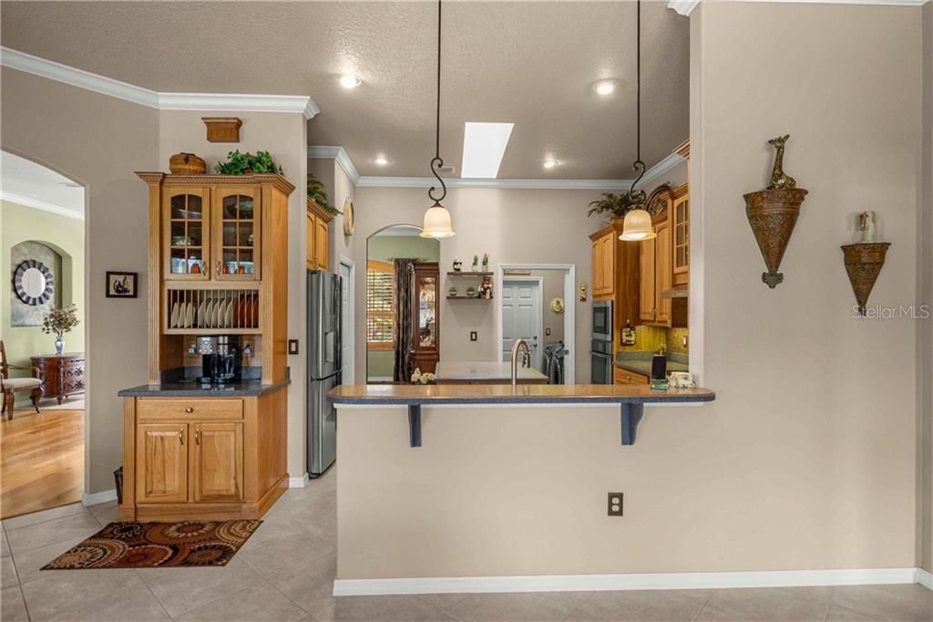 Active With Contract: $624,000 (3 beds, 2 baths, 2346 Square Feet)