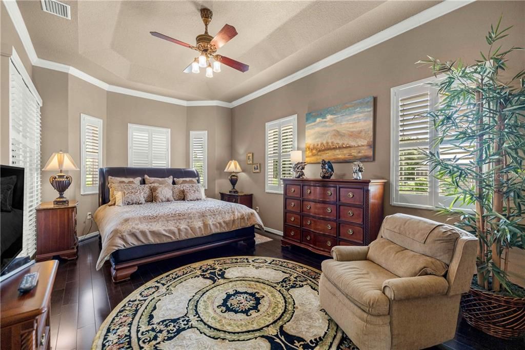 Active With Contract: $624,000 (3 beds, 2 baths, 2346 Square Feet)