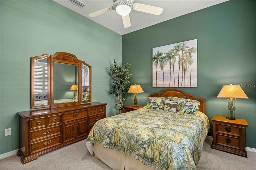 Active With Contract: $624,000 (3 beds, 2 baths, 2346 Square Feet)