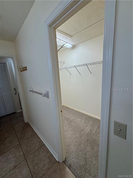 На продажу: $328,000 (2 спален, 2 ванн, 1159 Квадратных фут)