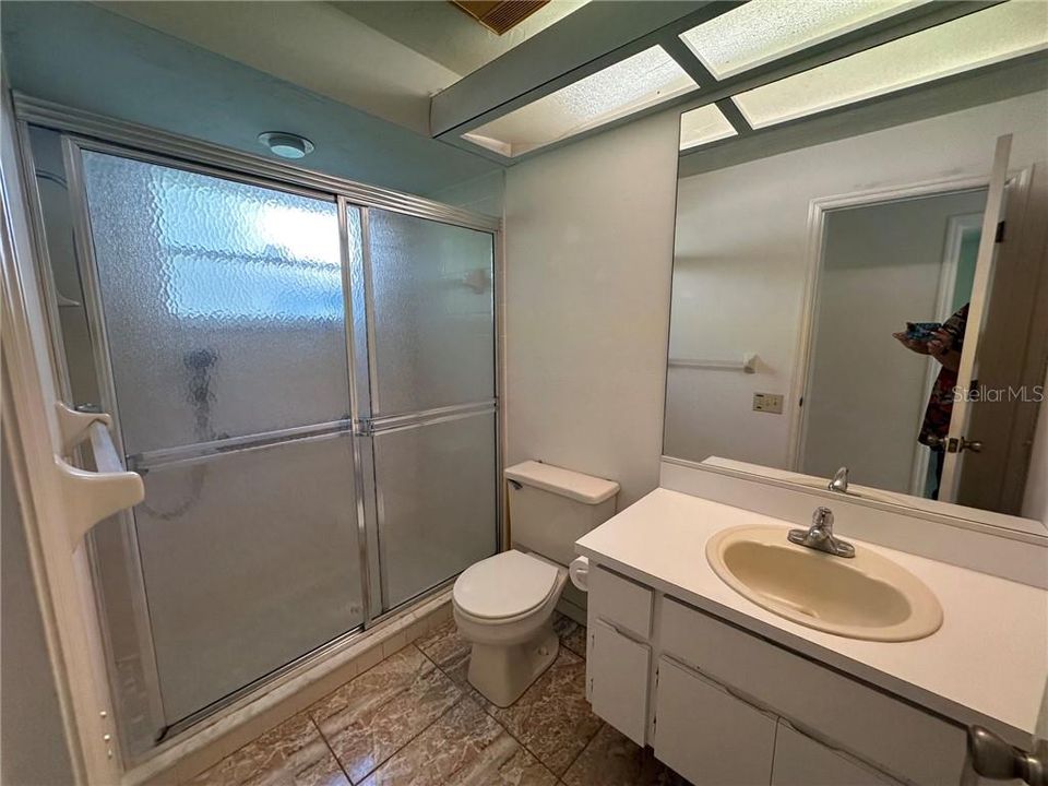На продажу: $145,000 (2 спален, 2 ванн, 1006 Квадратных фут)