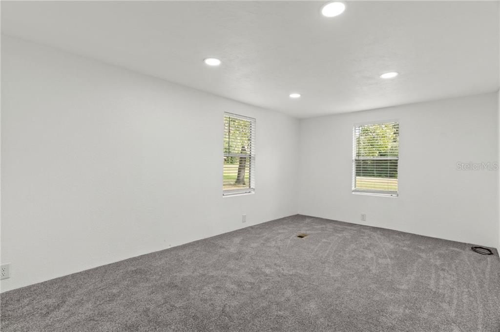 En Venta: $189,900 (3 camas, 2 baños, 1248 Pies cuadrados)