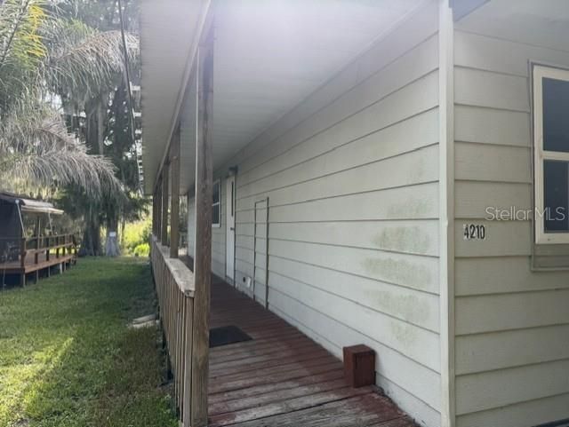 For Sale: $189,900 (2 beds, 2 baths, 1290 Square Feet)