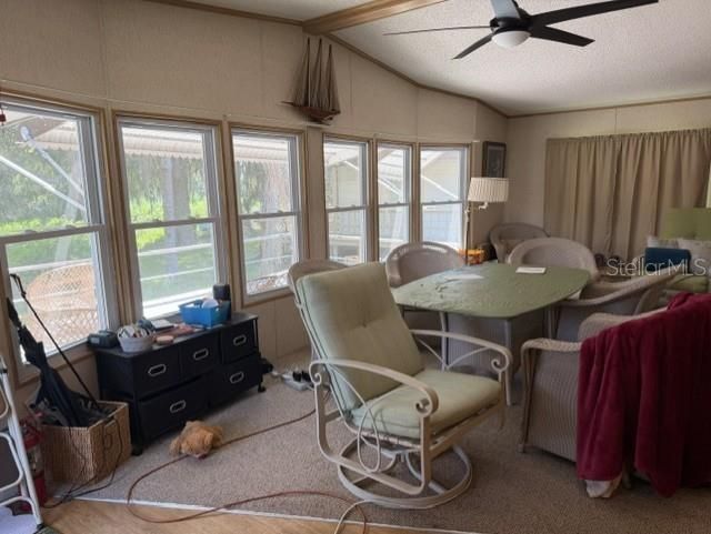 For Sale: $189,900 (2 beds, 2 baths, 1290 Square Feet)