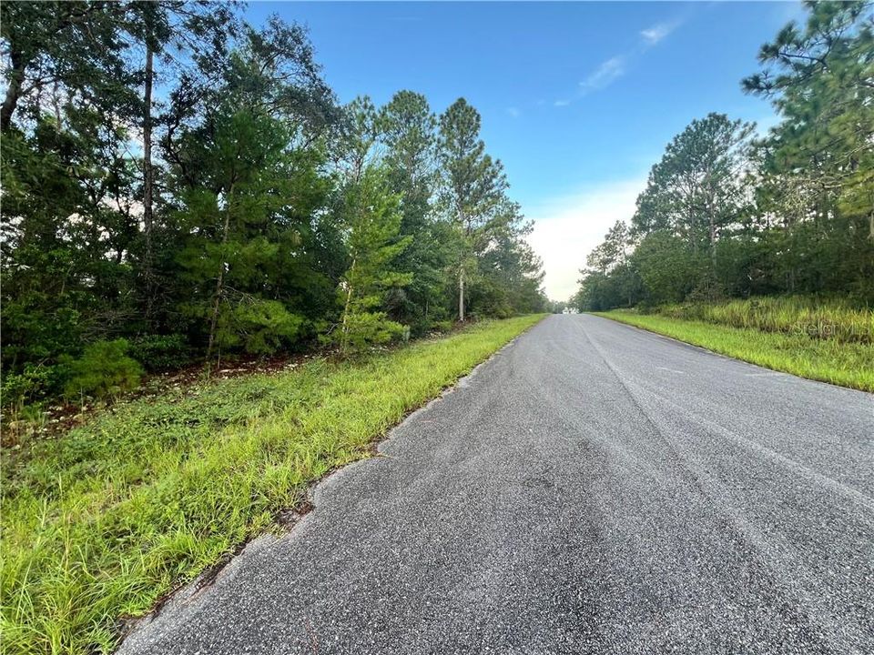 На продажу: $24,900 (0.23 acres)