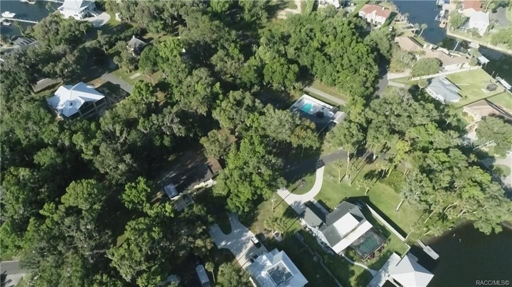 На продажу: $184,900 (4 спален, 2 ванн, 2297 Квадратных фут)