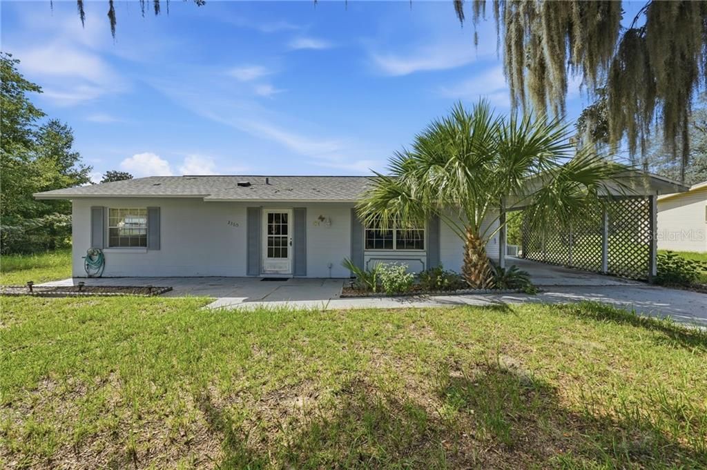 For Sale: $165,000 (2 beds, 1 baths, 943 Square Feet)