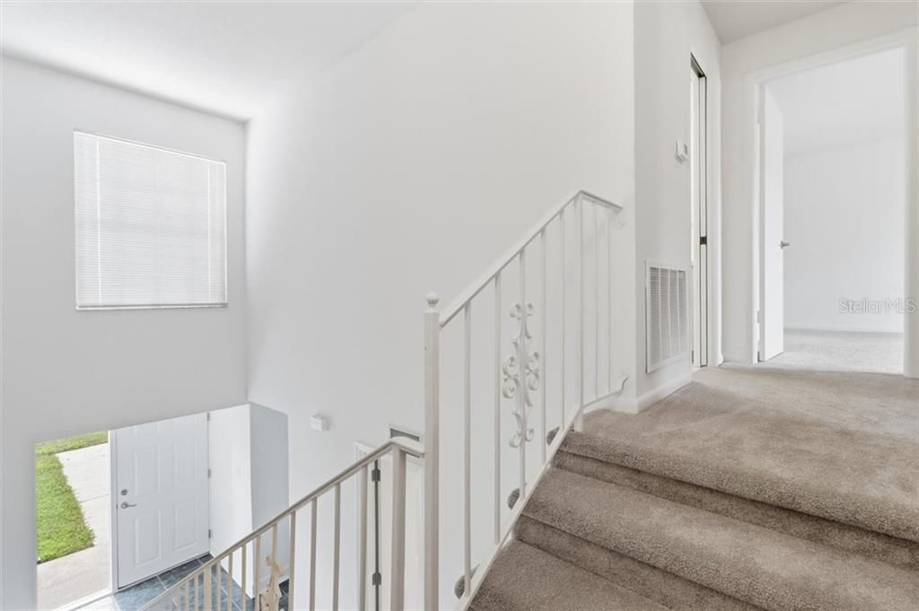 For Sale: $149,999 (2 beds, 2 baths, 1862 Square Feet)