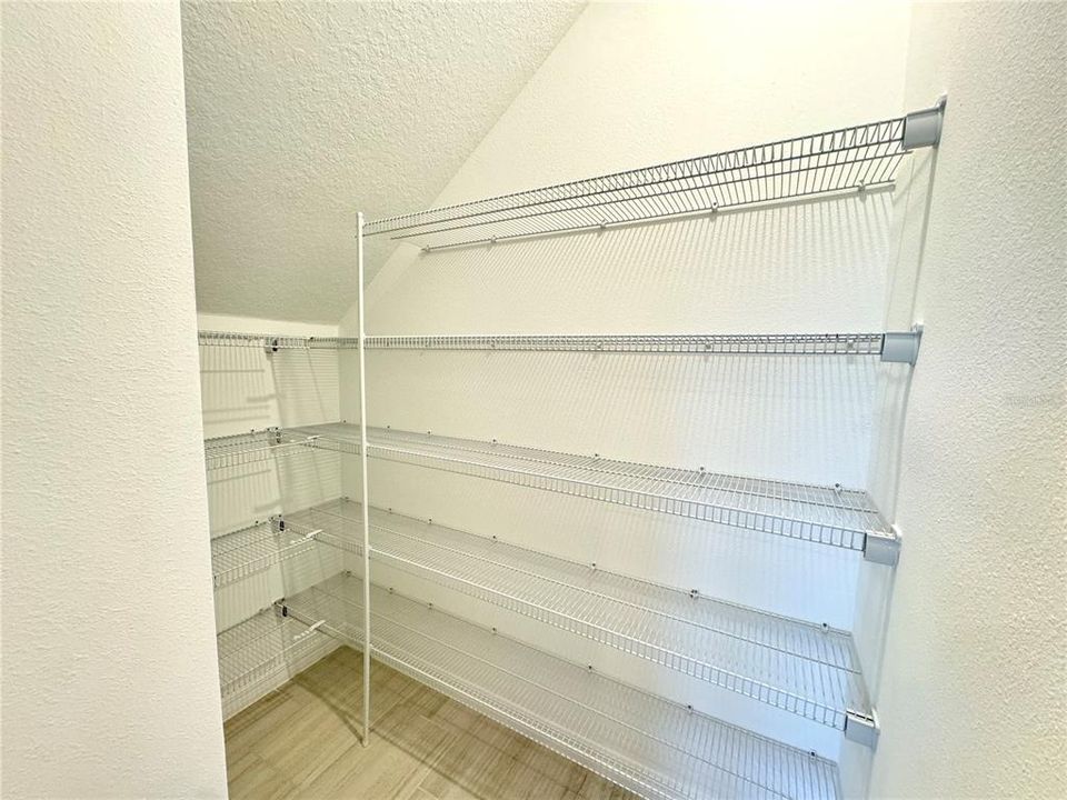 En Renta: $3,400 (6 camas, 3 baños, 3326 Pies cuadrados)