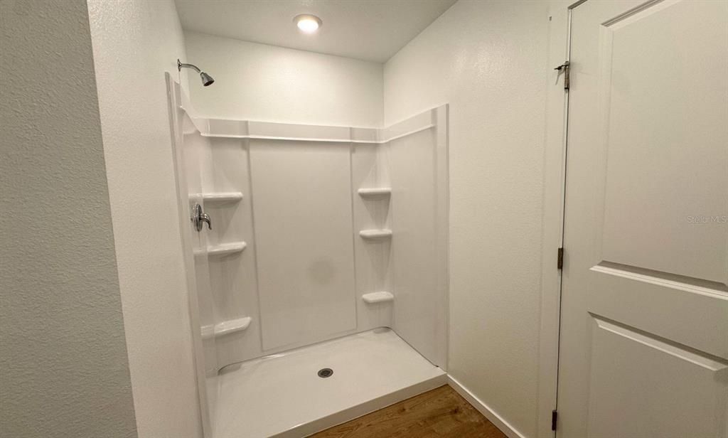 В аренду: $1,900 (3 спален, 2 ванн, 1460 Квадратных фут)