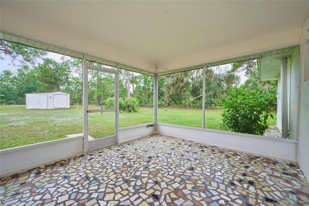 Activo con contrato: $250,000 (4 camas, 0 baños, 1788 Pies cuadrados)