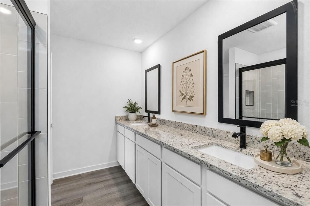 For Sale: $392,900 (4 beds, 3 baths, 1981 Square Feet)