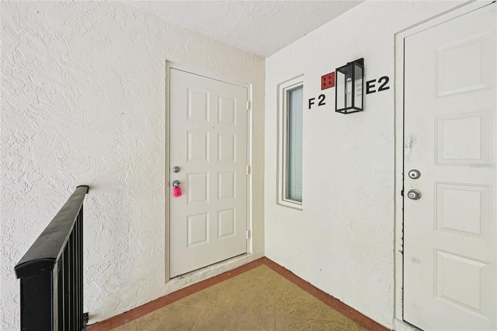 For Sale: $179,000 (2 beds, 2 baths, 1111 Square Feet)