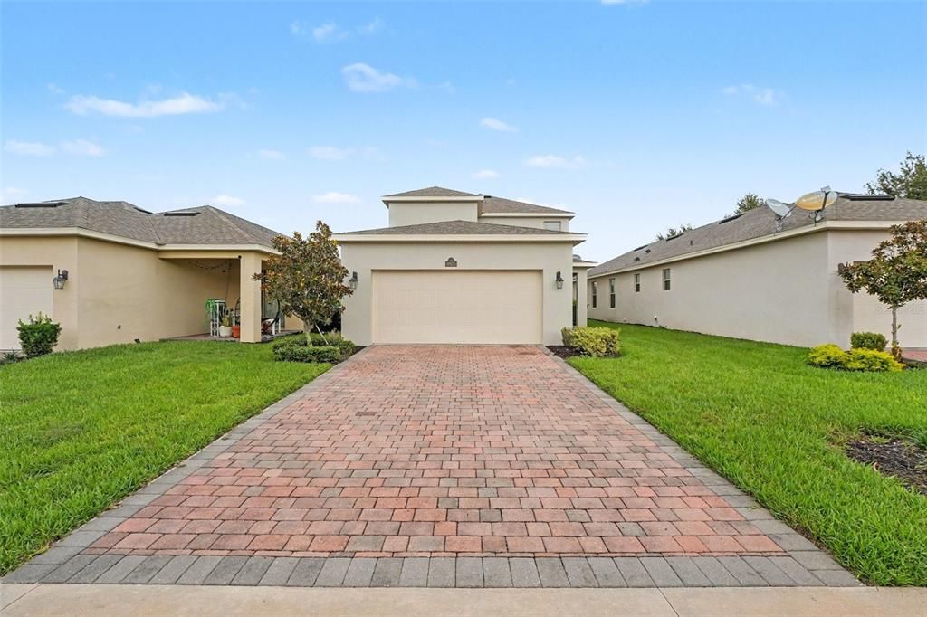 For Sale: $590,000 (4 beds, 3 baths, 2477 Square Feet)
