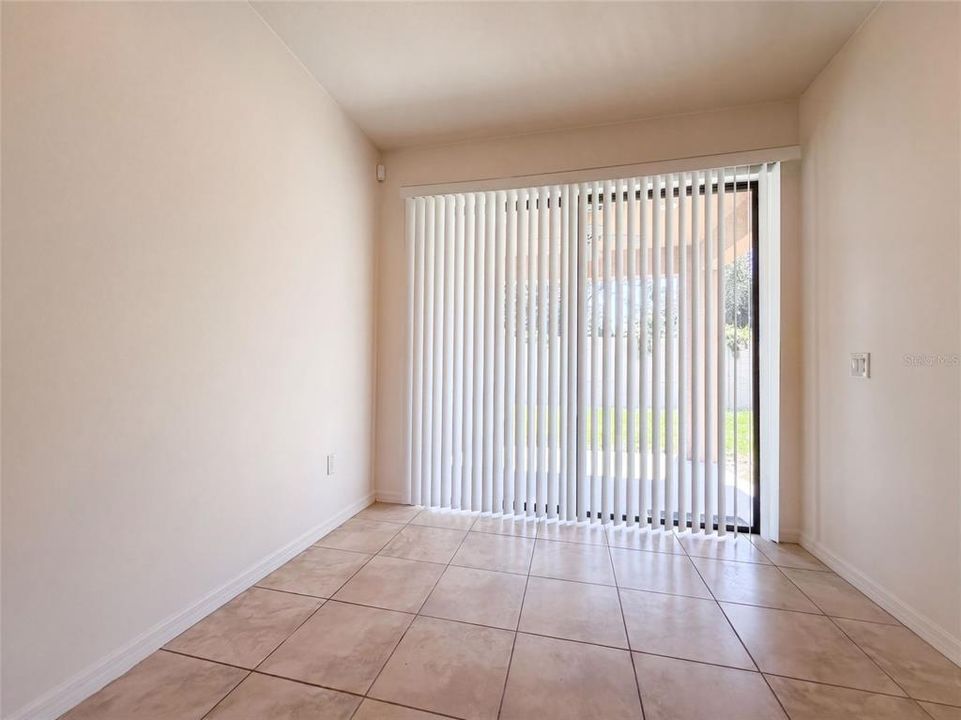 En Venta: $546,000 (3 camas, 3 baños, 3065 Pies cuadrados)