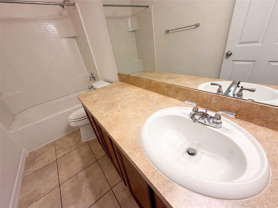 En Venta: $546,000 (3 camas, 3 baños, 3065 Pies cuadrados)