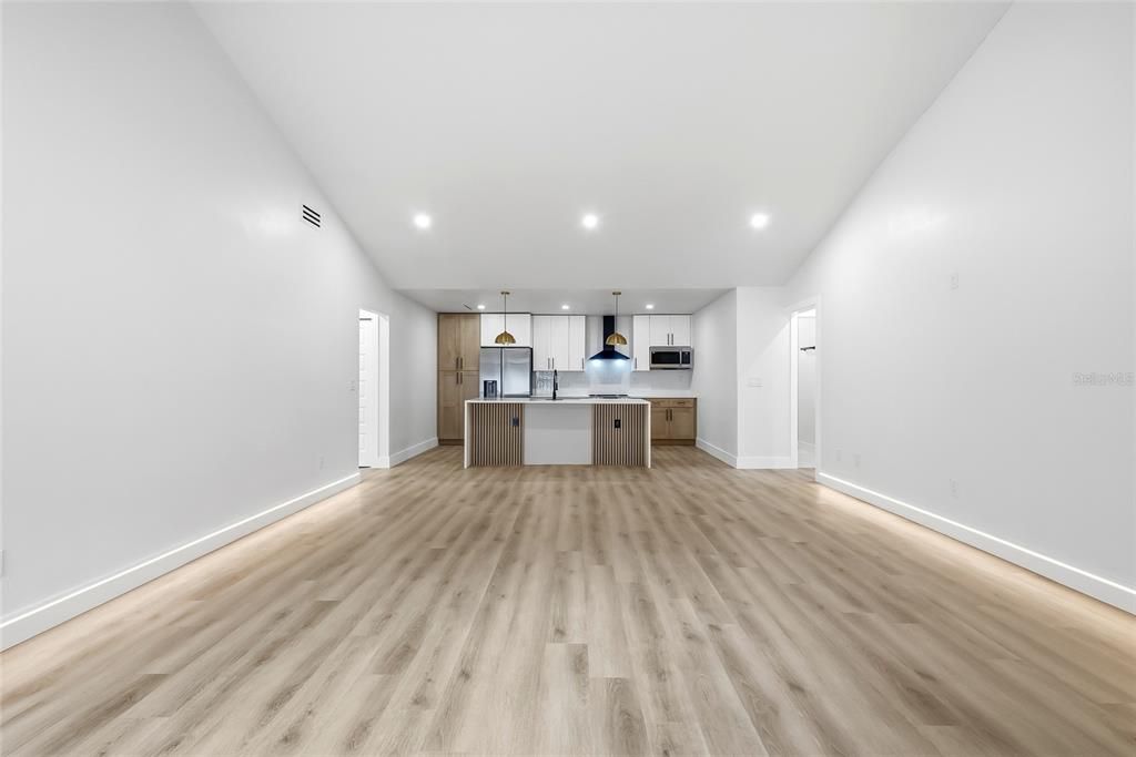 На продажу: $399,900 (3 спален, 2 ванн, 1485 Квадратных фут)