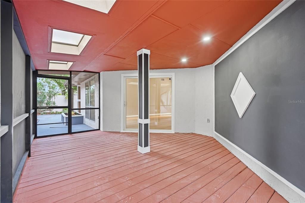 На продажу: $399,900 (3 спален, 2 ванн, 1485 Квадратных фут)