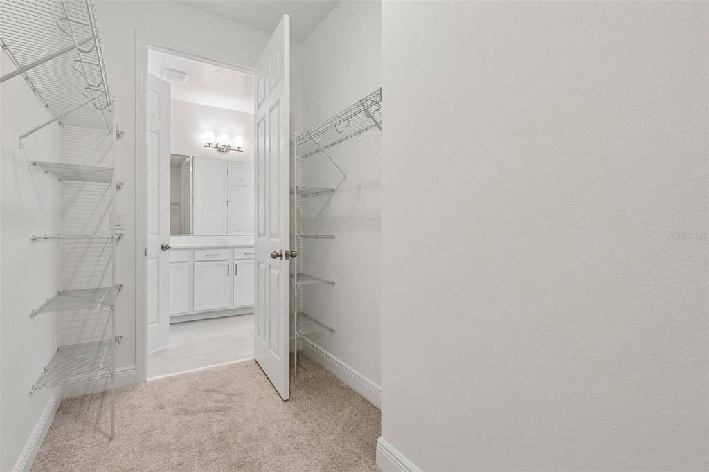 For Sale: $669,990 (5 beds, 3 baths, 3074 Square Feet)