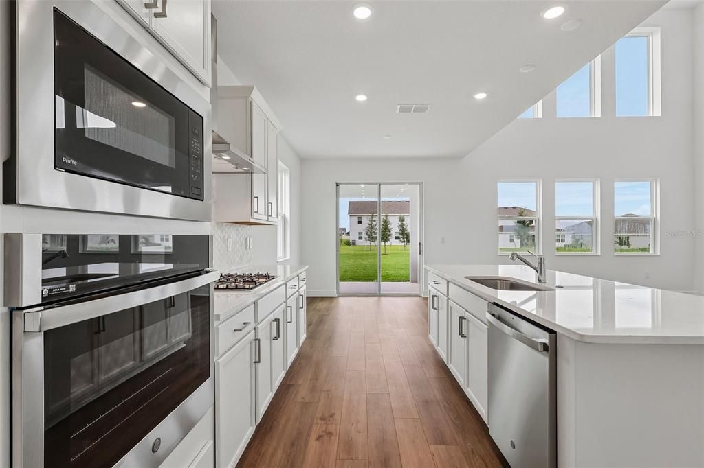 For Sale: $669,990 (5 beds, 3 baths, 3074 Square Feet)
